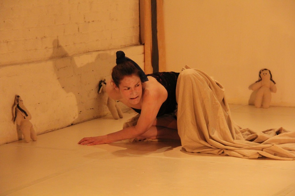 SOAK-2015-Performance-Yael-Gaathon-photos-by-Raul-Zbengheci-52-1024x683